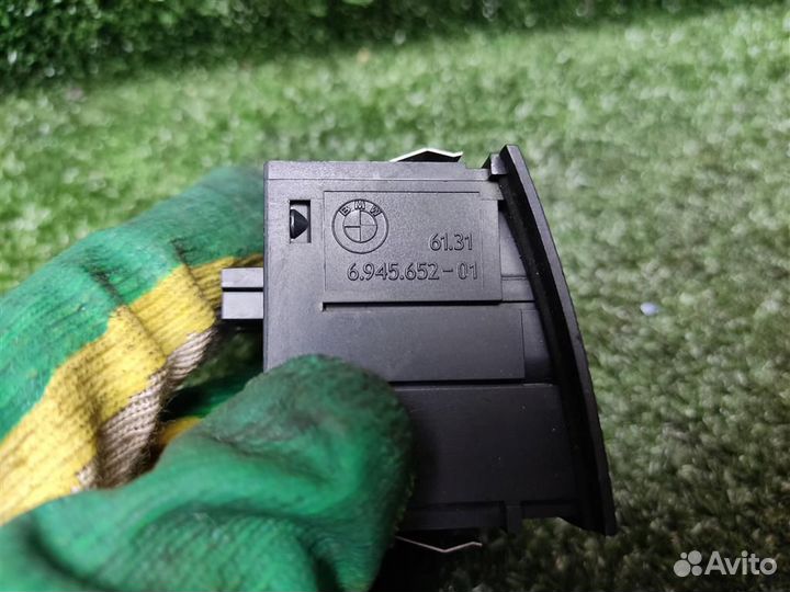 Кнопка аварийной сигнализации BMW 3 E90/E91 (2005