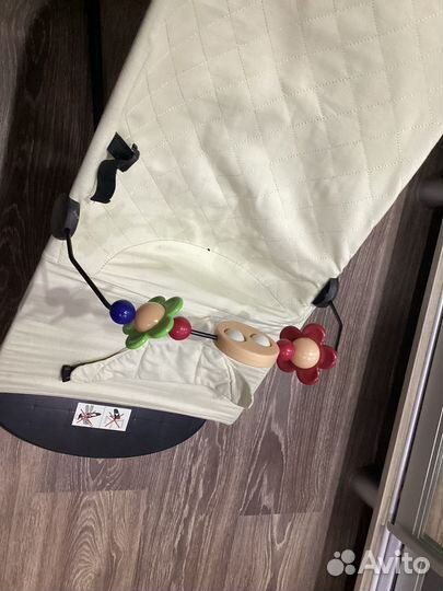 Шезлонг для новорожденных