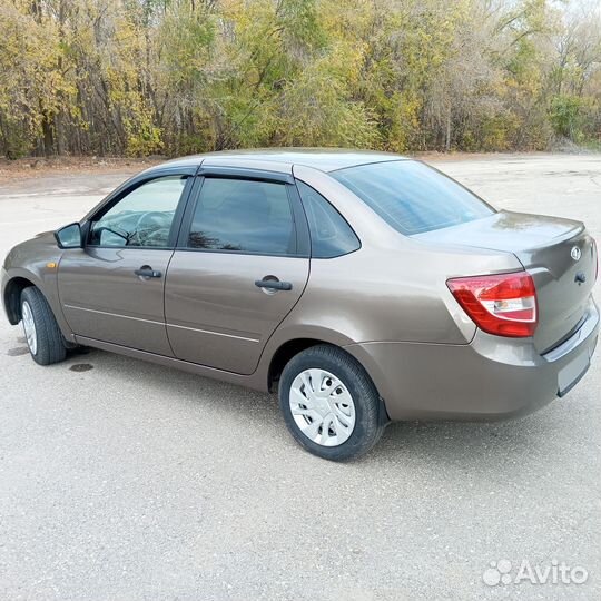 LADA Granta 1.6 МТ, 2017, 61 000 км