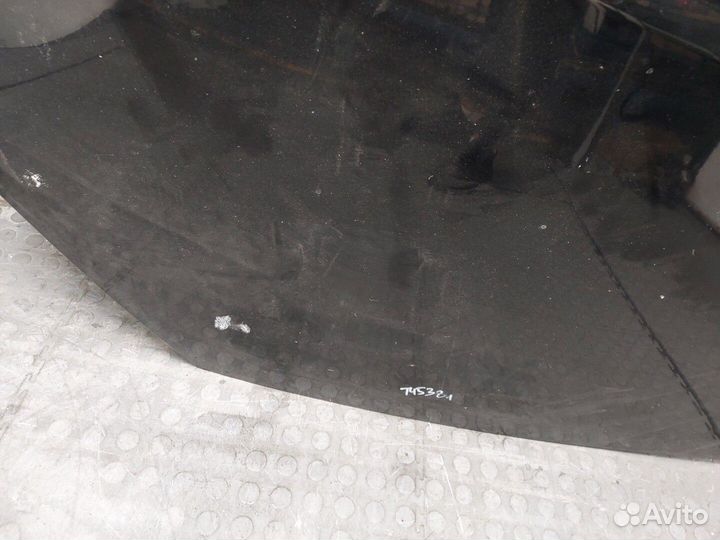 Капот Ford Cougar, 2001