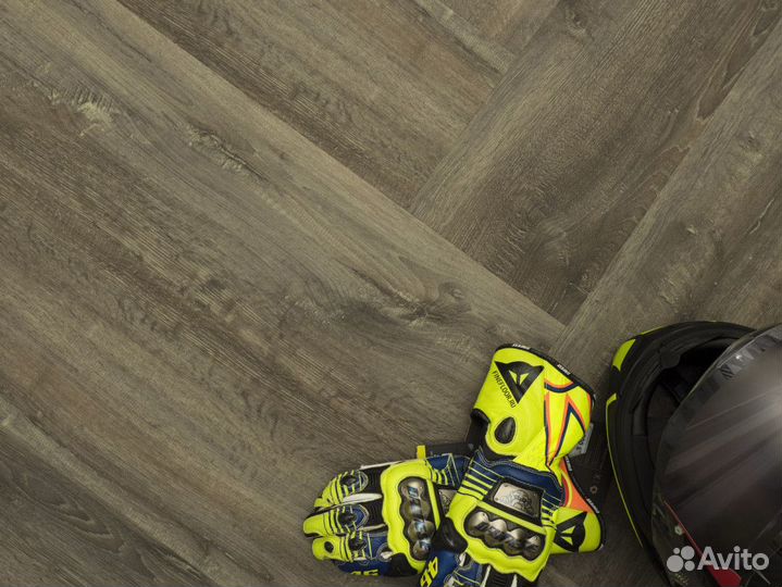 Кварцвиниловый ламинат / SPC ламинат