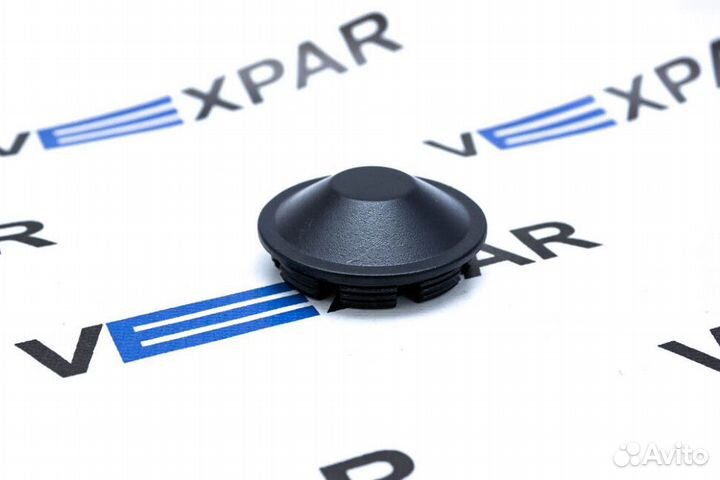 Колпачок ступицы передней пластиковый Лада Веста