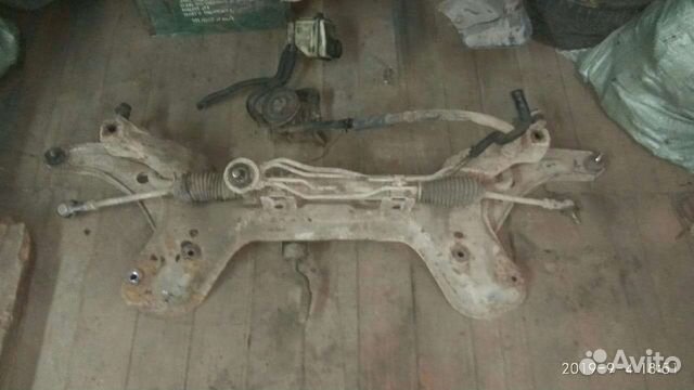 Подрамник Hyundai lantra j2, rd2, avanta