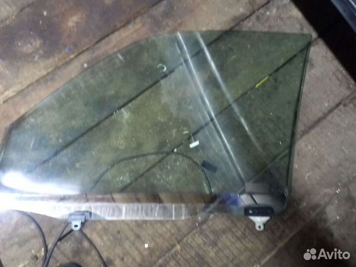 Стёкла Тойота Ленд Крузер 100
