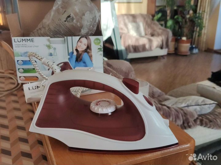 Утюг lumme новый