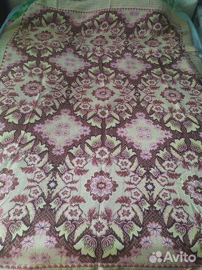 Скатерти покрывала жаккард и лëн,новые