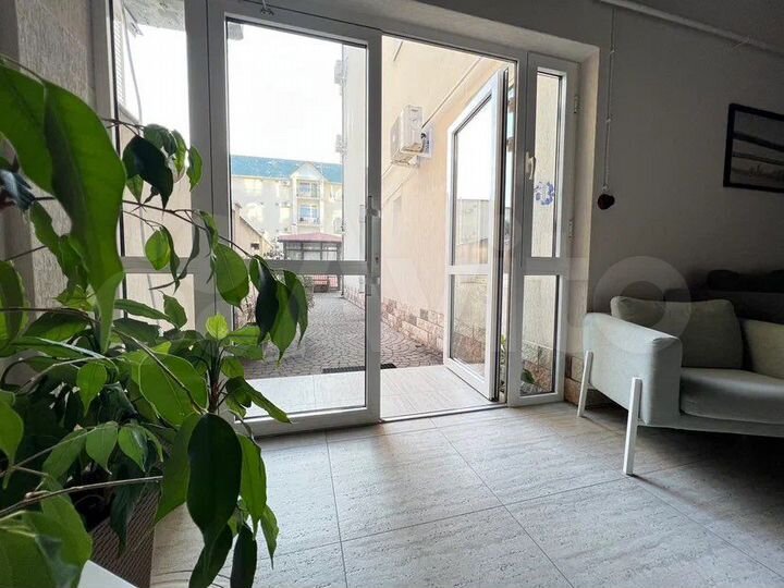 1-к. квартира, 47 м², 2/5 эт.