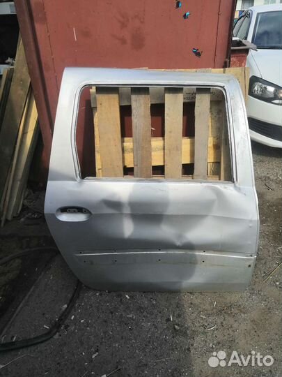 Дверь задняя правая Ларгус