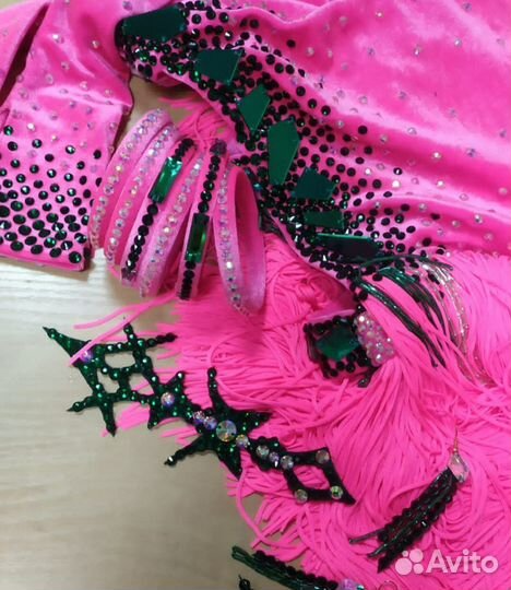 Турнирное платье для бальных танцев