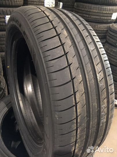 Triangle TH201 215/55 R16 94W