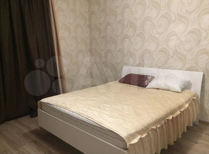 2-к. квартира, 71,5 м², 4/10 эт.