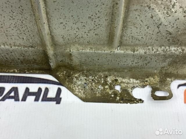 Тепловой экран Volvo S80 седан B6284T 2001