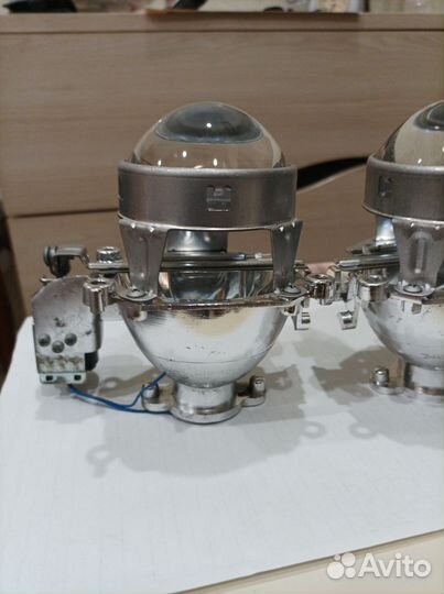 Линзы фар би ксеноновые на форд фокус