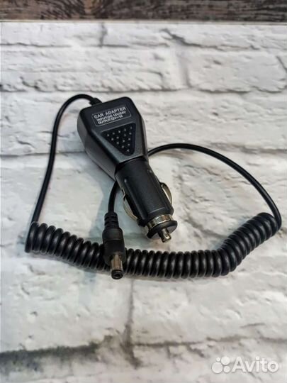 Зарядка автомобильная для раций Baofeng.12-24V