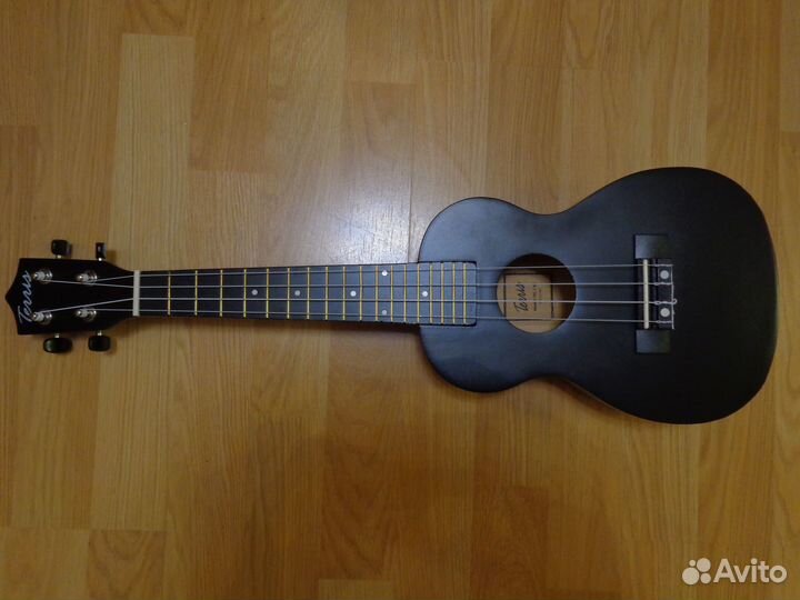Укулеле Terris TTC 1 BK