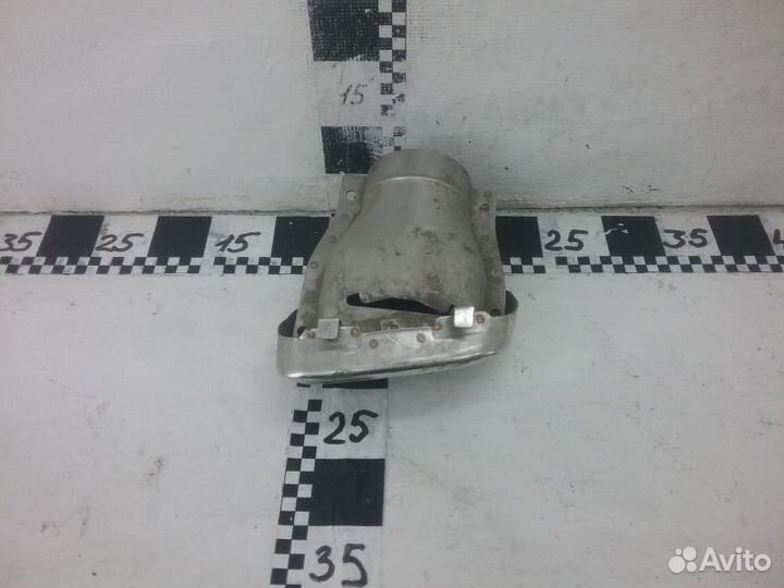 Насадка глушителя правая Mercedes Benz GLA-klasse