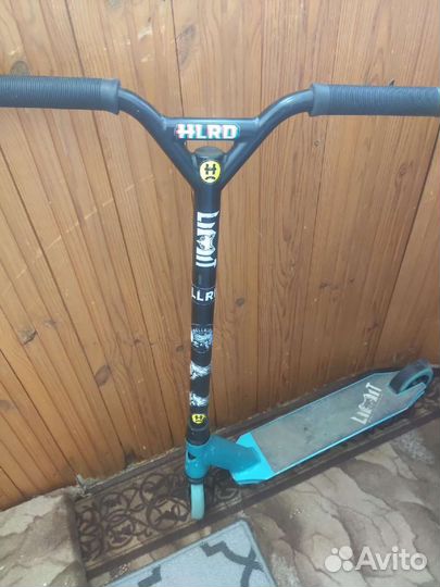 Трюковой самокат