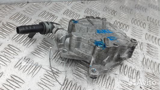 Насос вакуумный audi A6 C6 (AML27KX01)
