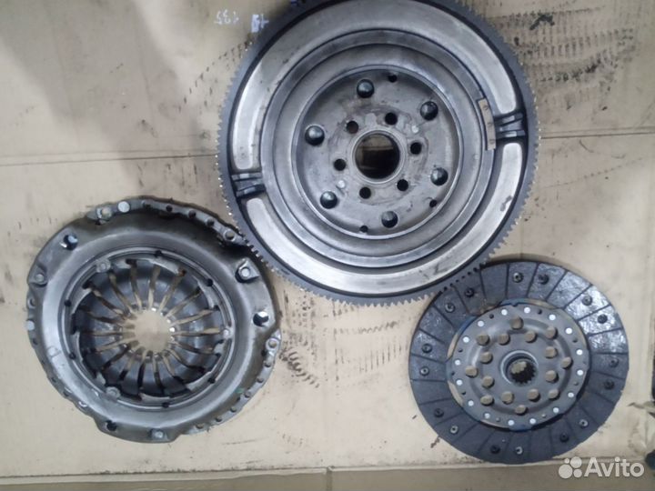 Б/У Б/У Из Германии. 9мм, 135зуб.Практически без