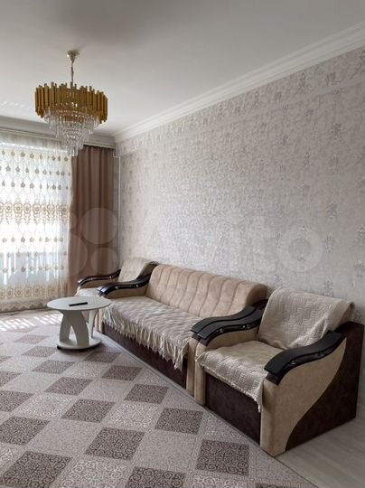 2-к. квартира, 90 м², 4/13 эт.