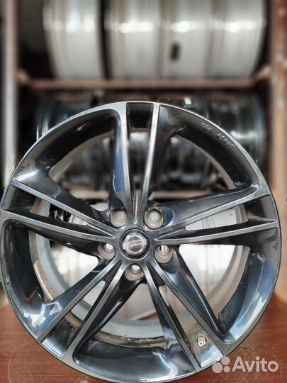 Диски литые Nissan R19