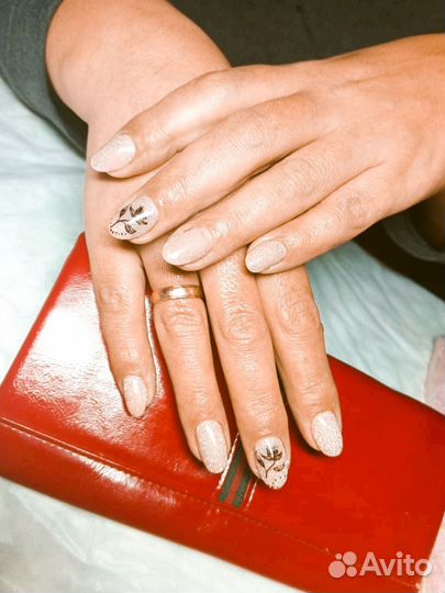 Маникюр гель лак