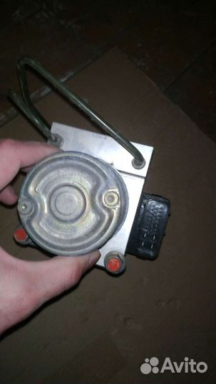 Блок ABS Suzuki Wagon R Solio