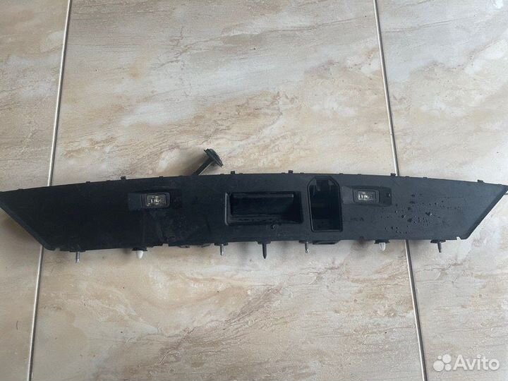 Накладка двери багажника Bmw X 7 G 07 M- Paket С