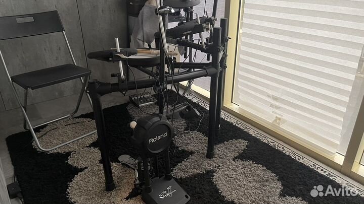 Барабанная ударная установка Roland