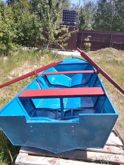 Лодка железная под мотор