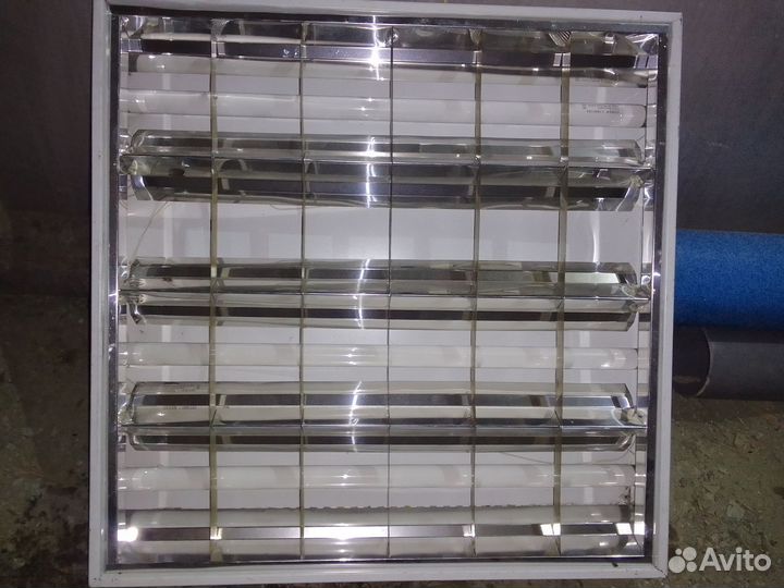 Светильник потолочный