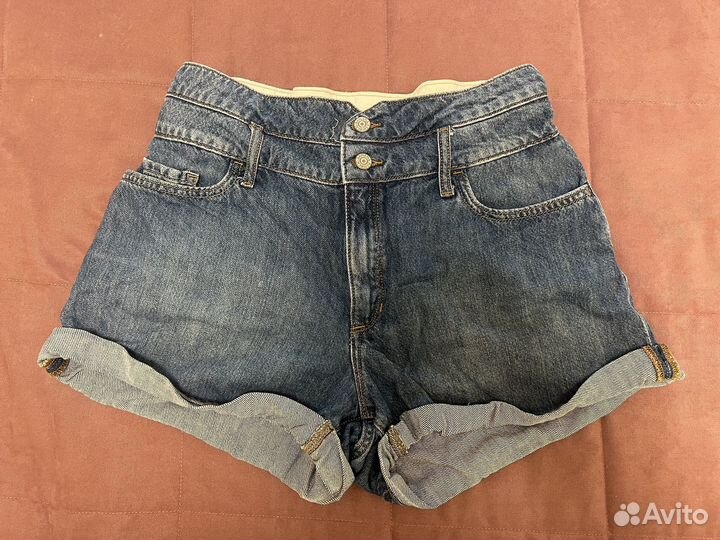 Джинсовые шорты