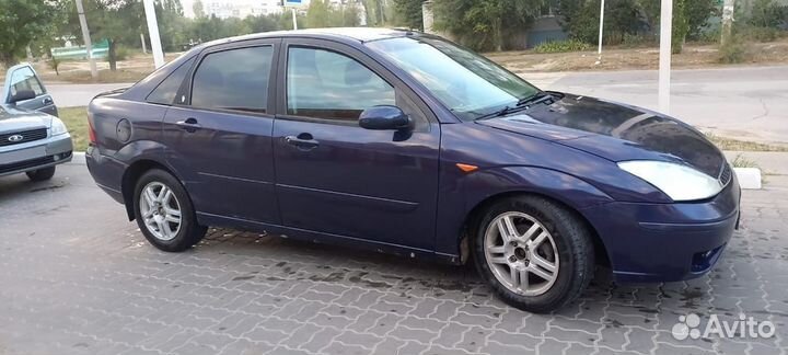 Ford Focus, 2002