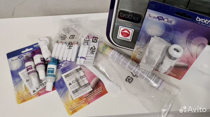 Режущий плоттер Brother ScanNCut CM900