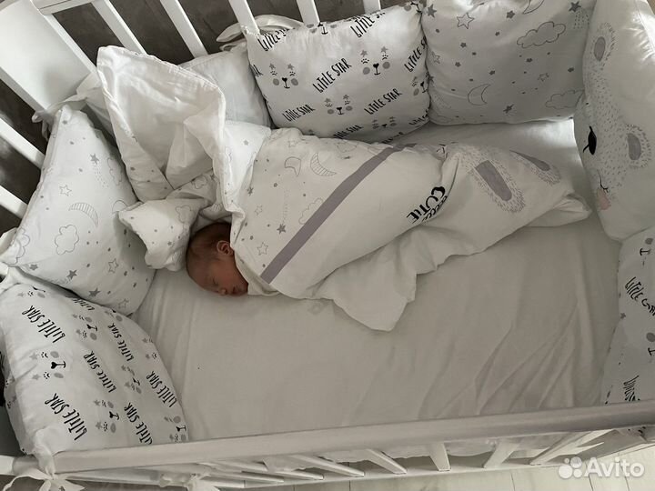 Бортики в кроватку новые