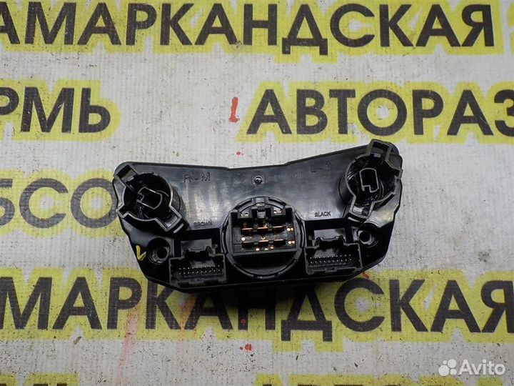 Блок управления печкой Chevrolet Aveo (T300) 2011