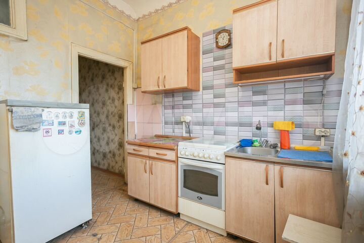 Комната 32,8 м² в 2-к., 2/3 эт.