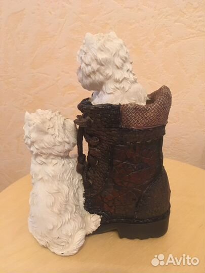 Копилка ботинок собаки