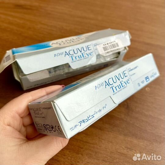 Линзы контактные Acuvue TruEye -4.00 (9.0)