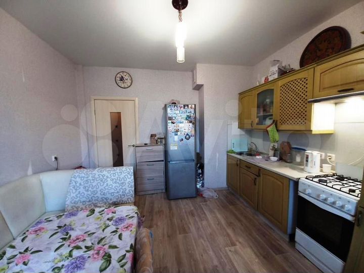 2-к. квартира, 54 м², 2/9 эт.