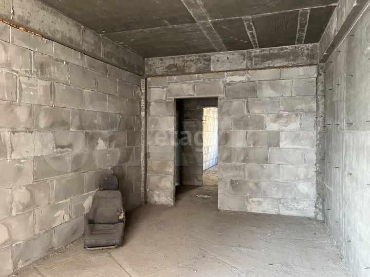 3-к. квартира, 98 м², 1/10 эт.