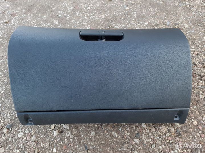 Бардачок Шкода Октавия А4 Тур