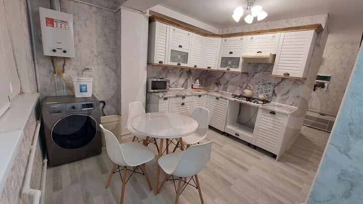 2-к. квартира, 50 м², 3/5 эт.