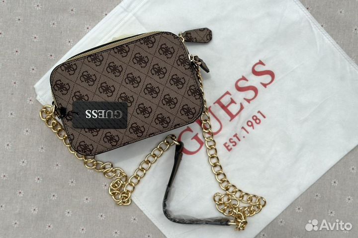 Сумка guess новая