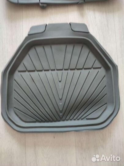 Коврики в салон универсальные