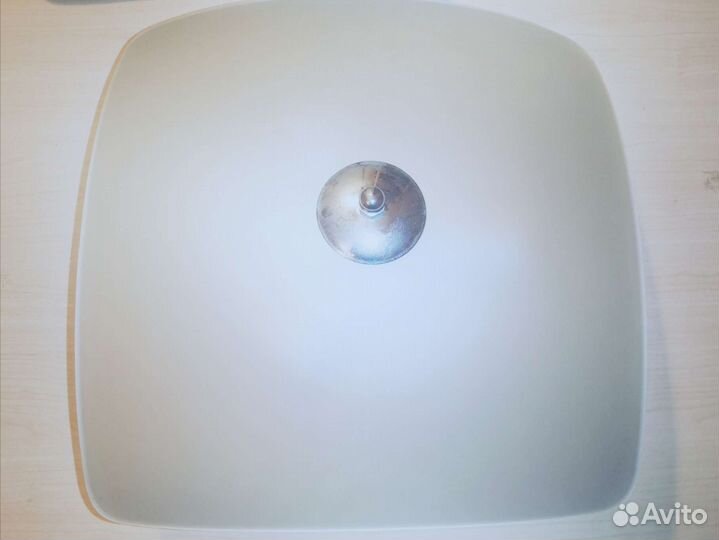 Светильник потолочный