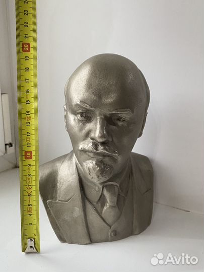 Ленин бюст, ск Абашвили СССР. 19 см. Металл