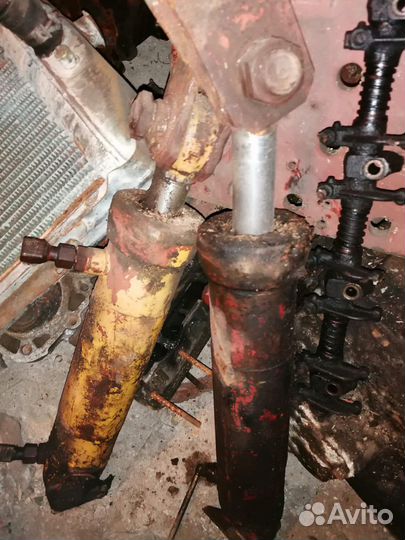 Цилиндр гидравлический