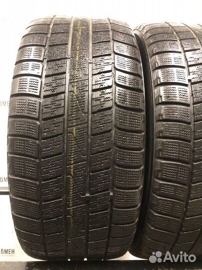 Hankook Winter I'Cept IZ W606 235/45 R17 94T