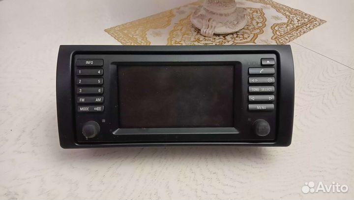 Головное устройство на BMW X5 E53